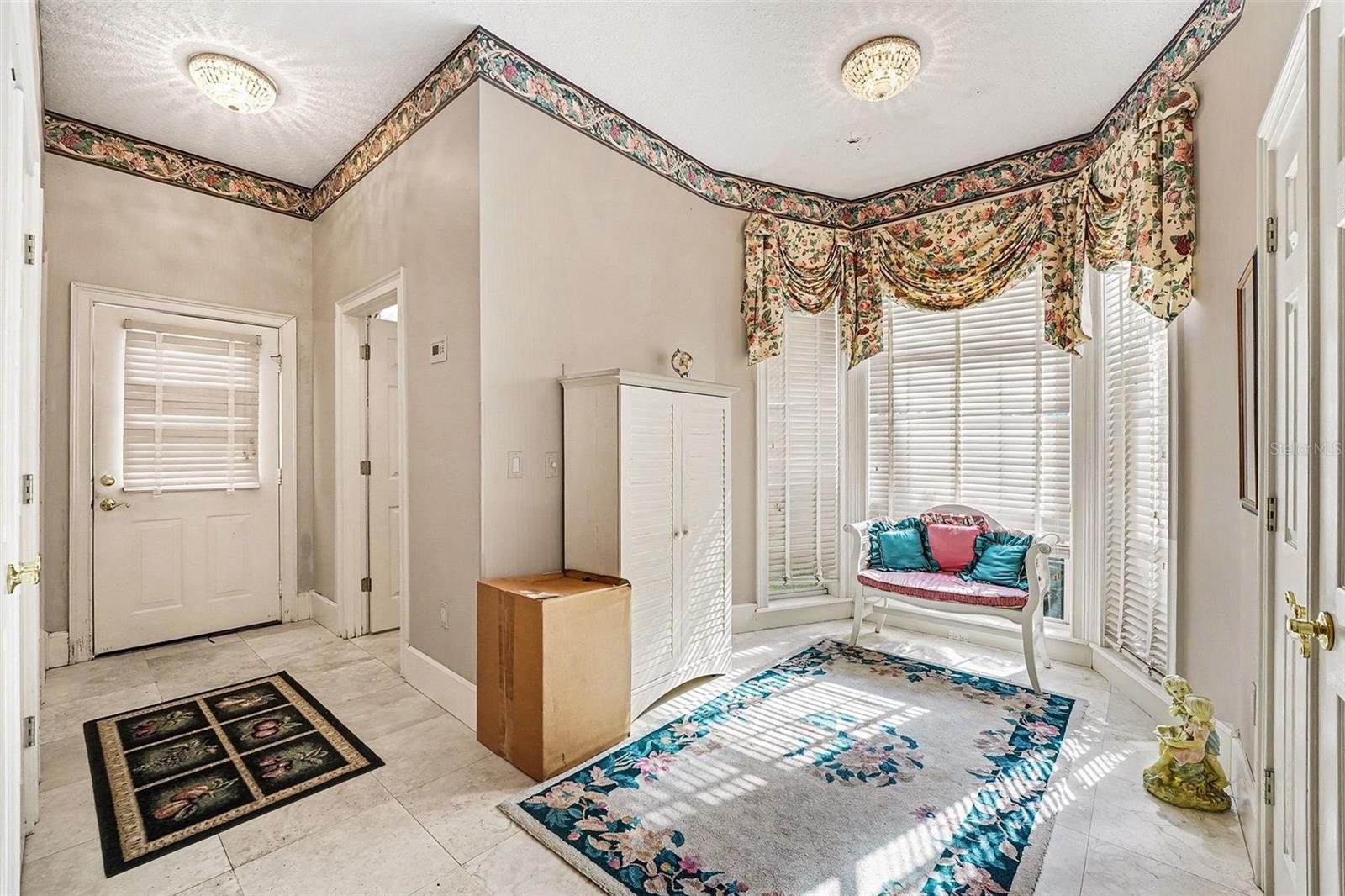 VAN FLEET ESTATES - Residential