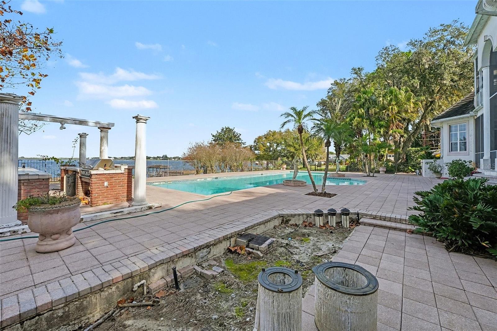 VAN FLEET ESTATES - Residential