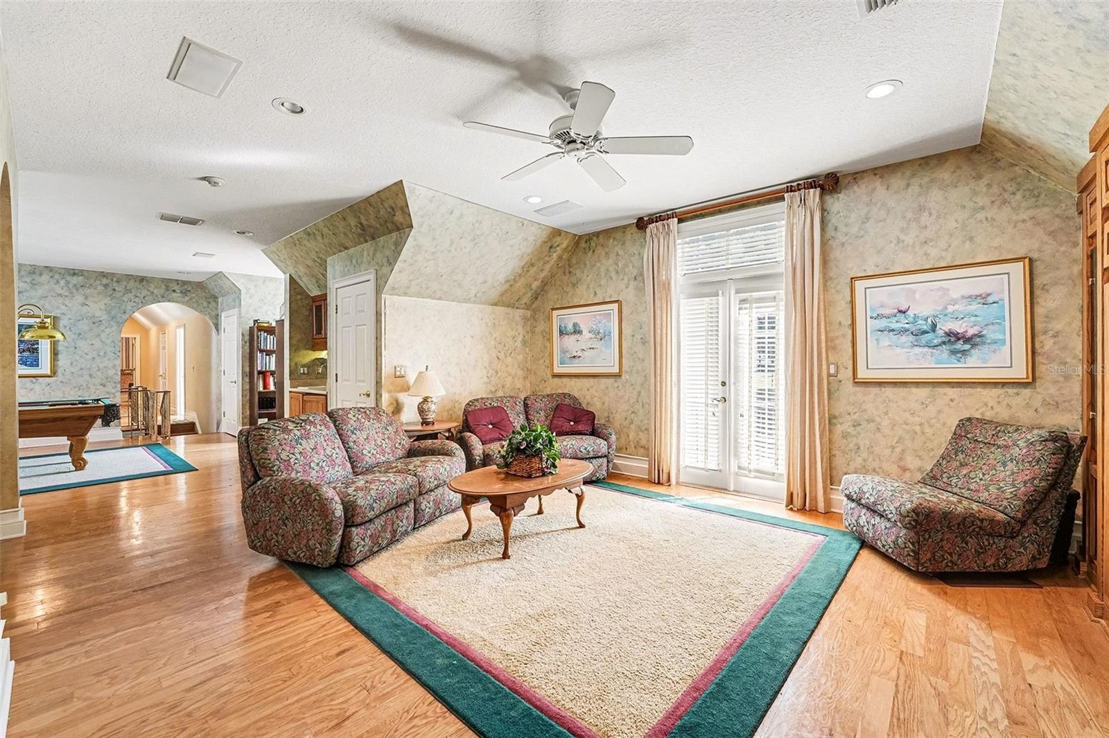 VAN FLEET ESTATES - Residential