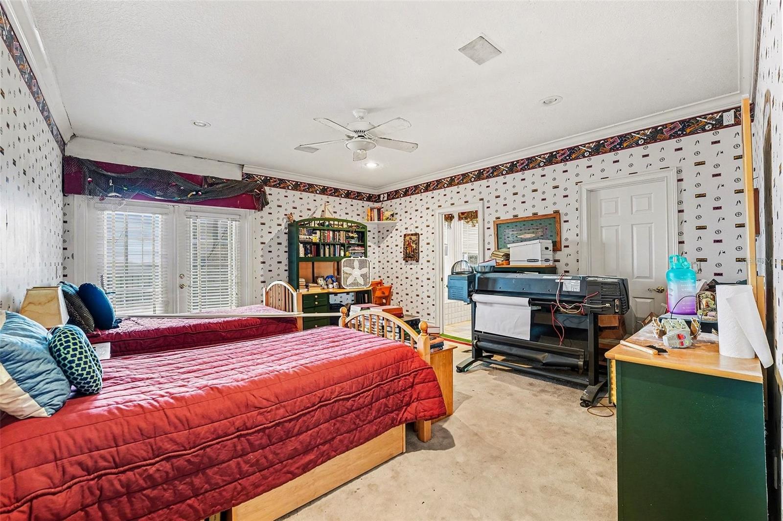 VAN FLEET ESTATES - Residential