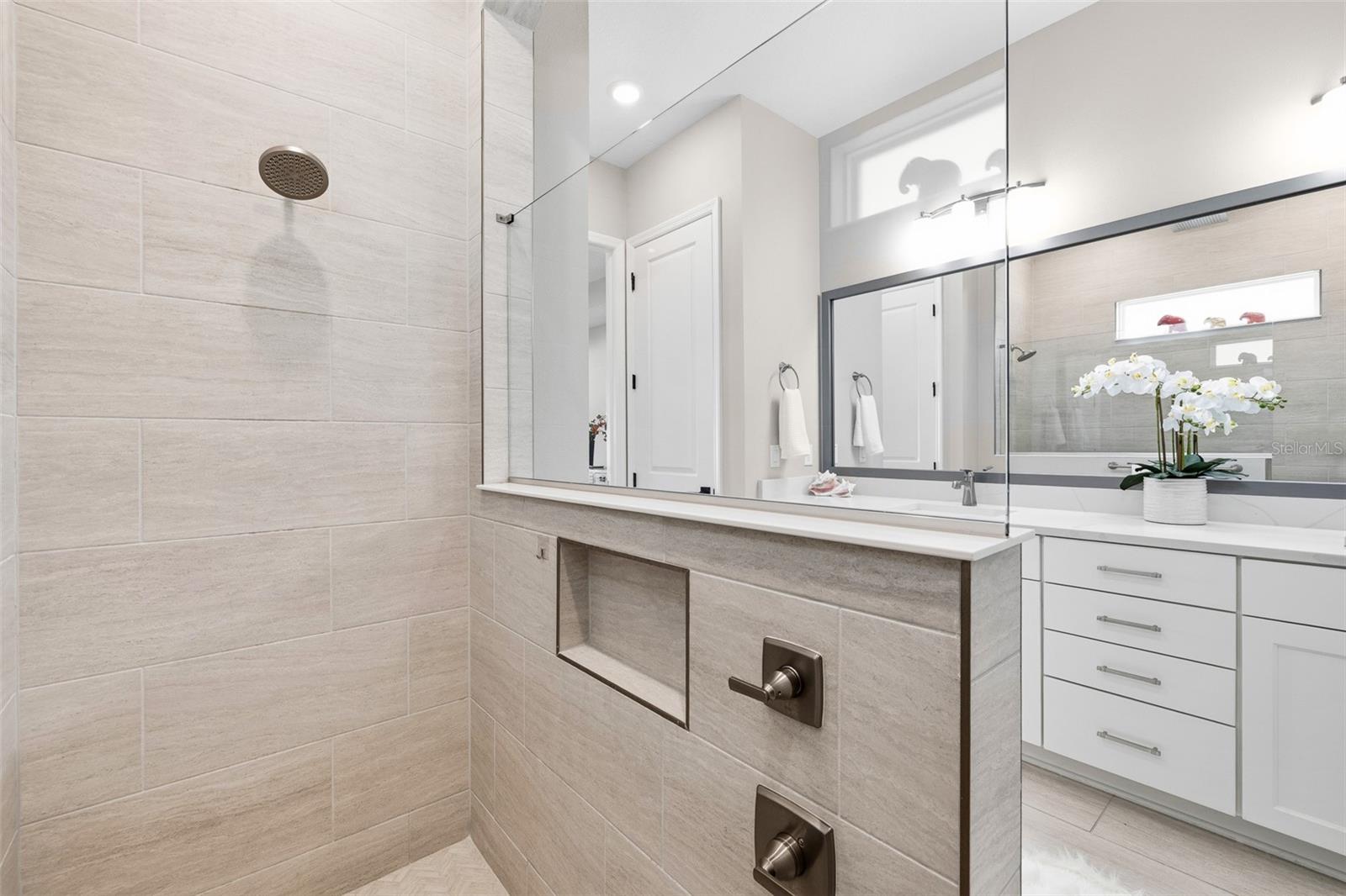 VIRGINIA PARK/ GARDENIA - Residential