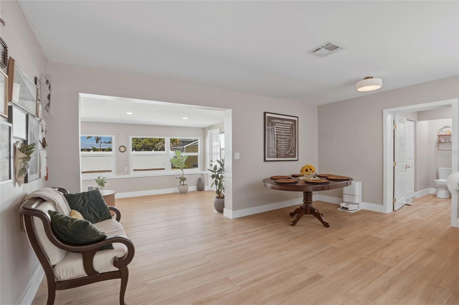 SNELL SHORES MANOR - Residential