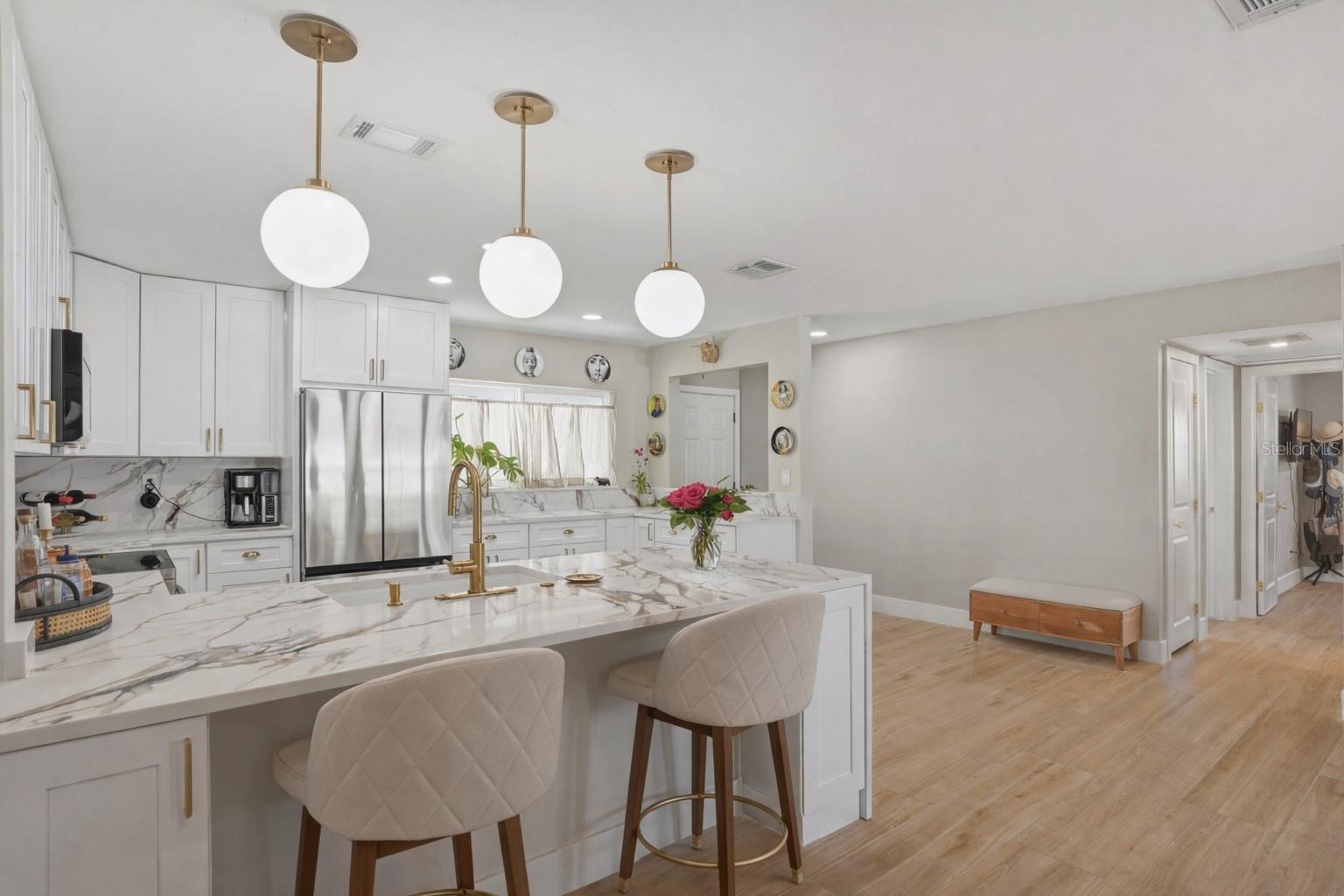 SNELL SHORES MANOR - Residential