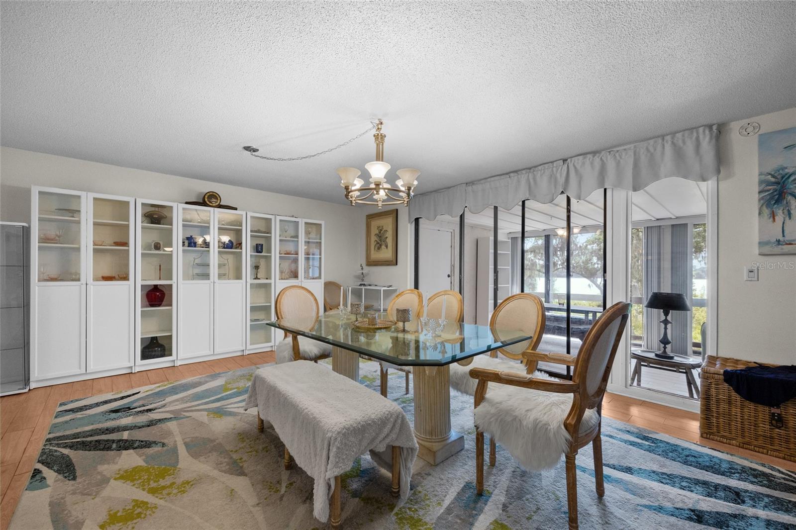 2514 SW 14TH DRIVE