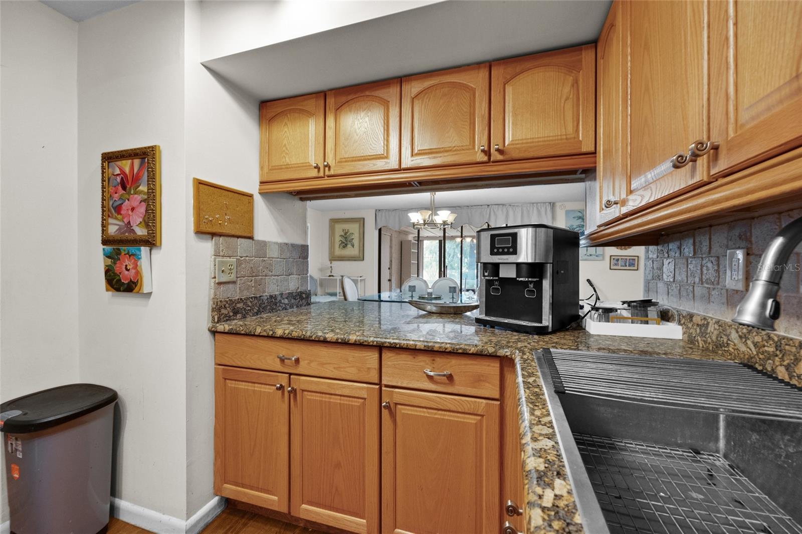 2514 SW 14TH DRIVE