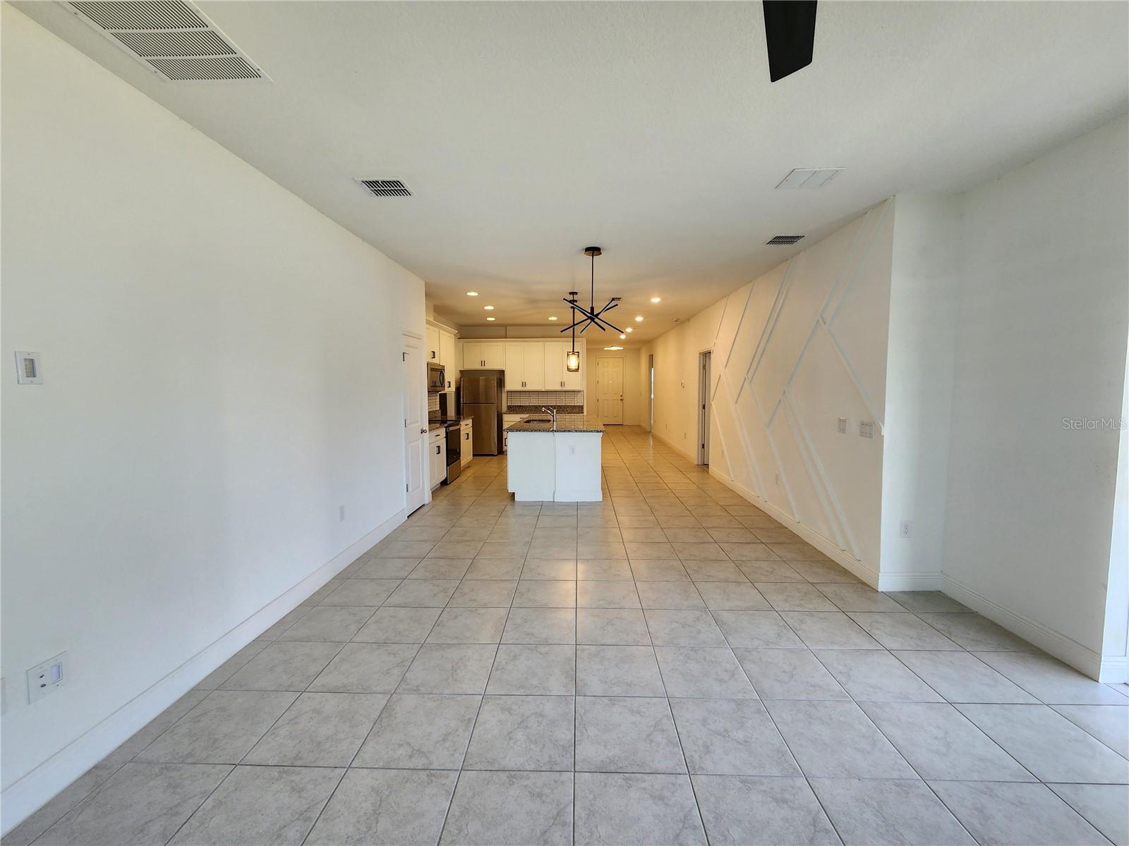 SUMMERDALE PARK - Residential Lease