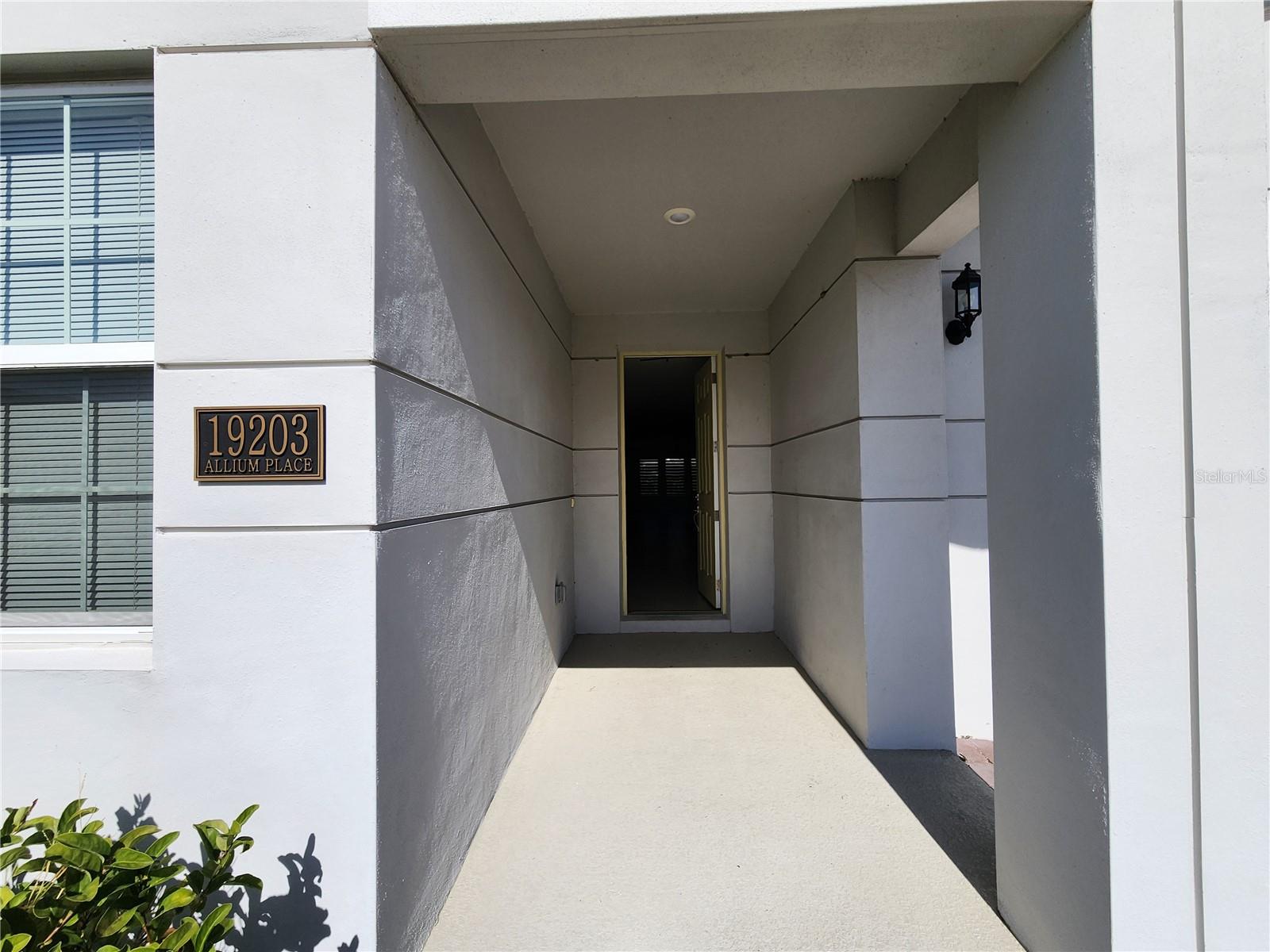 SUMMERDALE PARK - Residential Lease