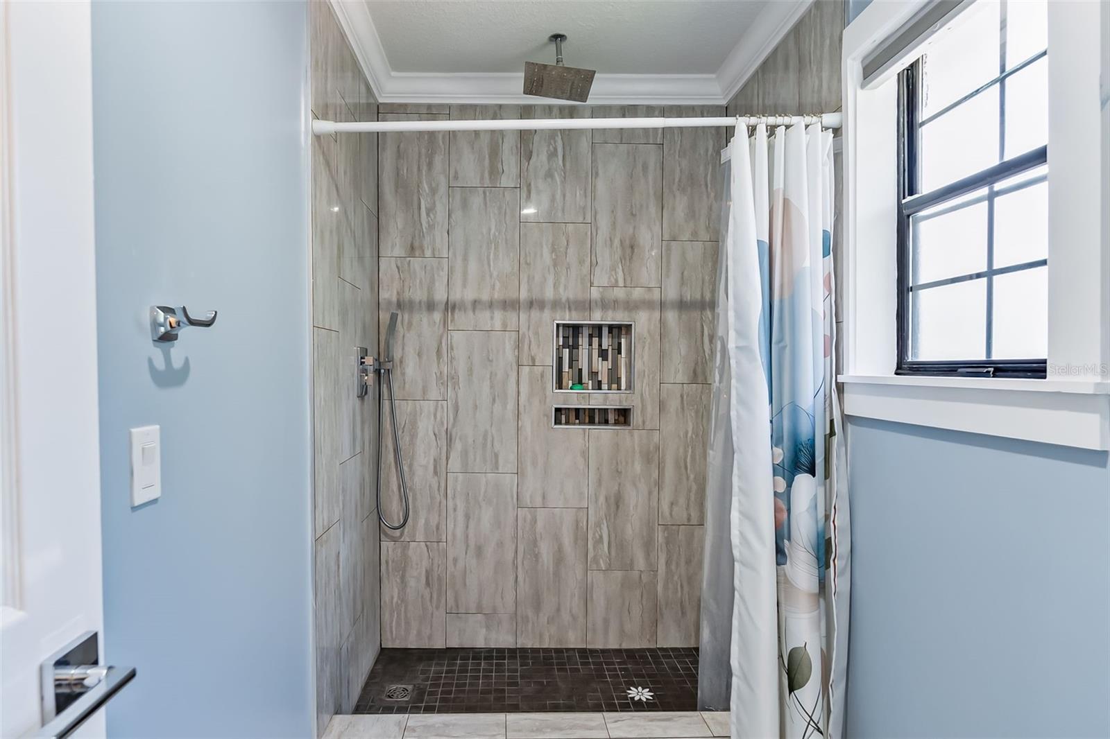 ROWTONS SUB - Residential