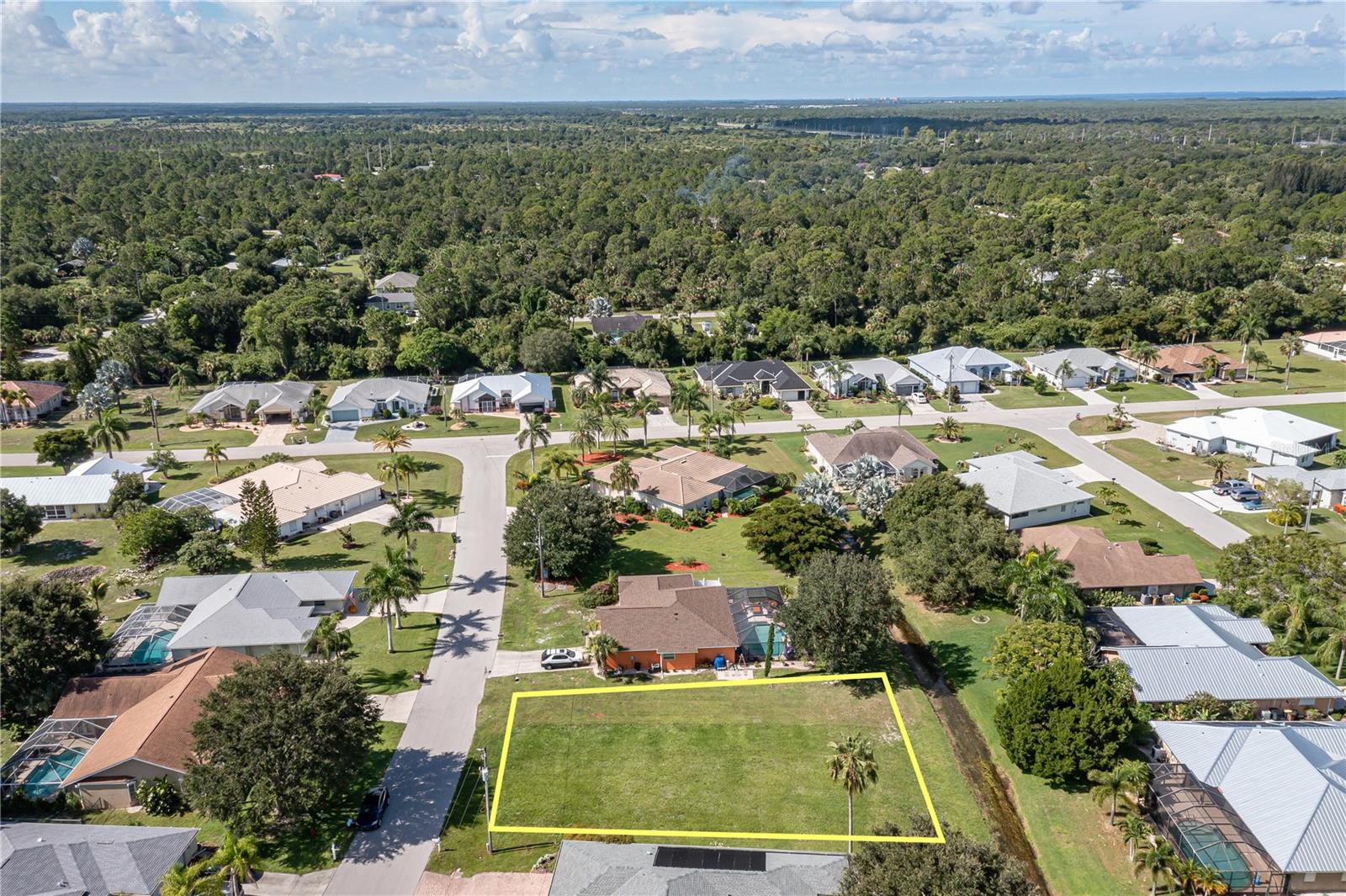 PUNTA GORDA ISLES SEC 18 - Land