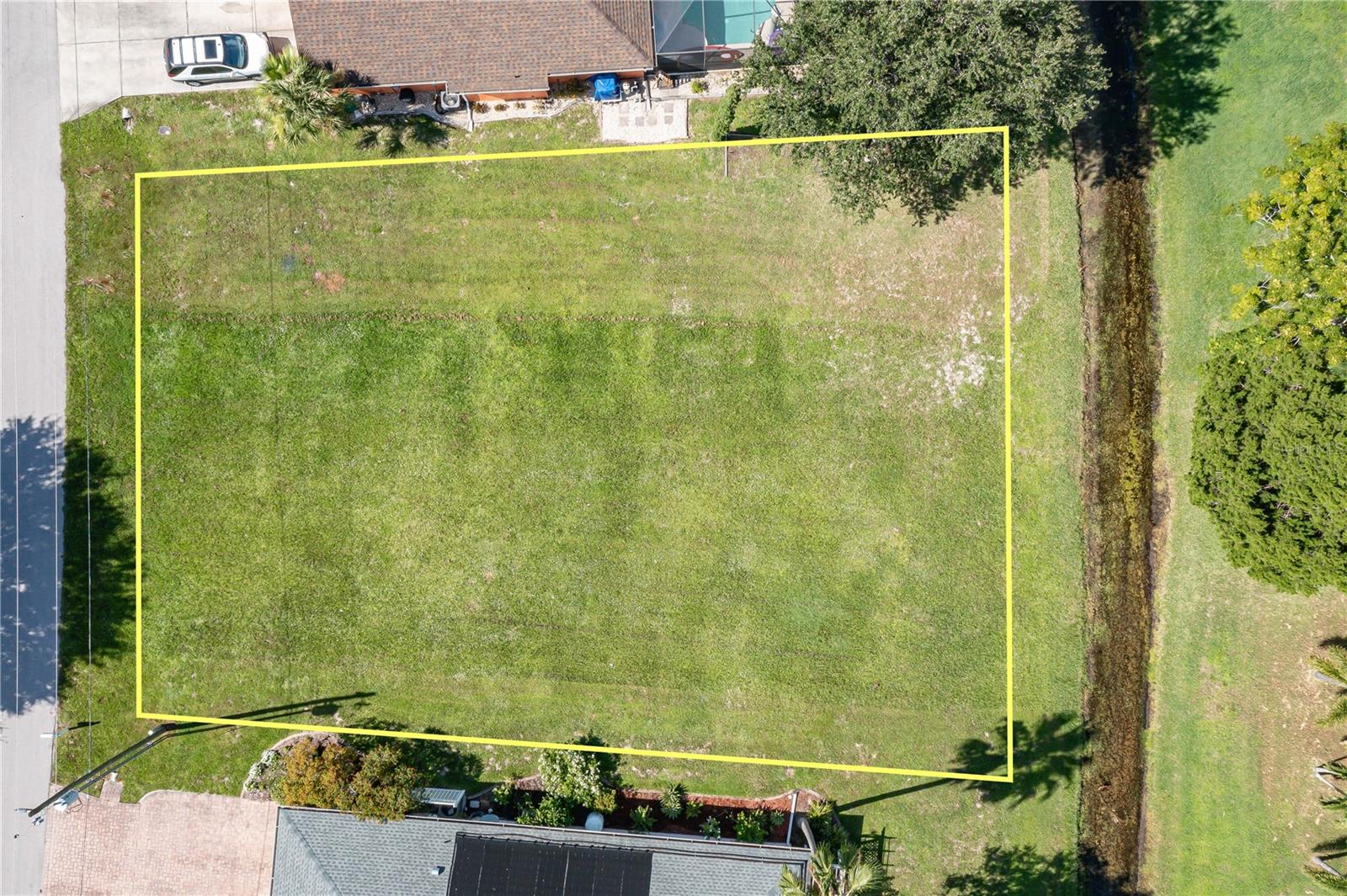 PUNTA GORDA ISLES SEC 18 - Land