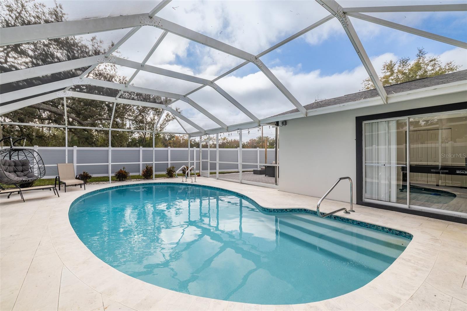 TURTLE LAKES - Residential Lease