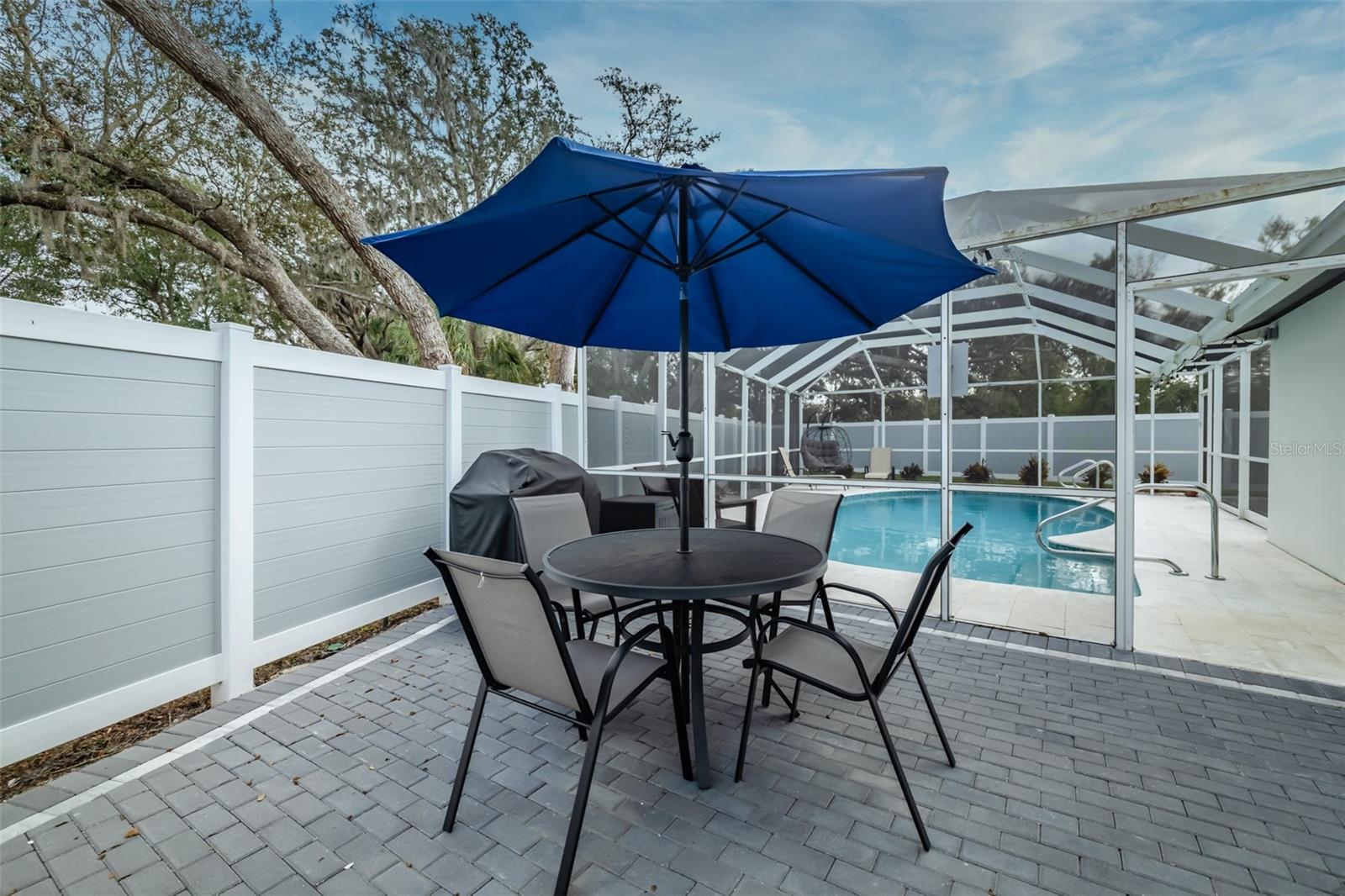 TURTLE LAKES - Residential Lease