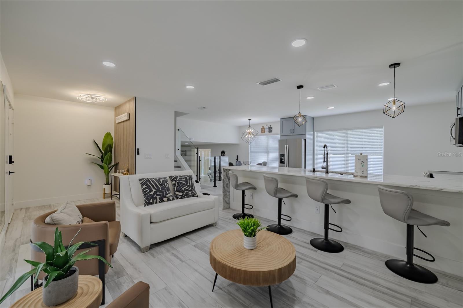 TURTLE LAKES - Residential Lease