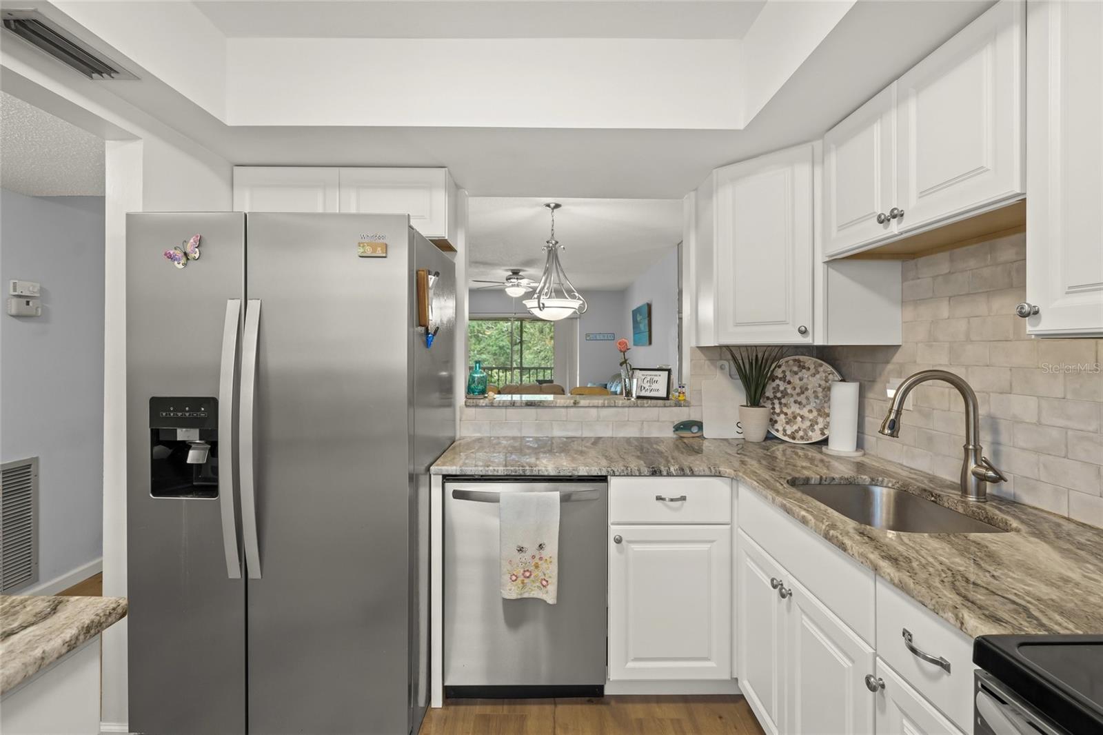 GLEN OAKS GARDEN APTS 2 PH2 - Residential