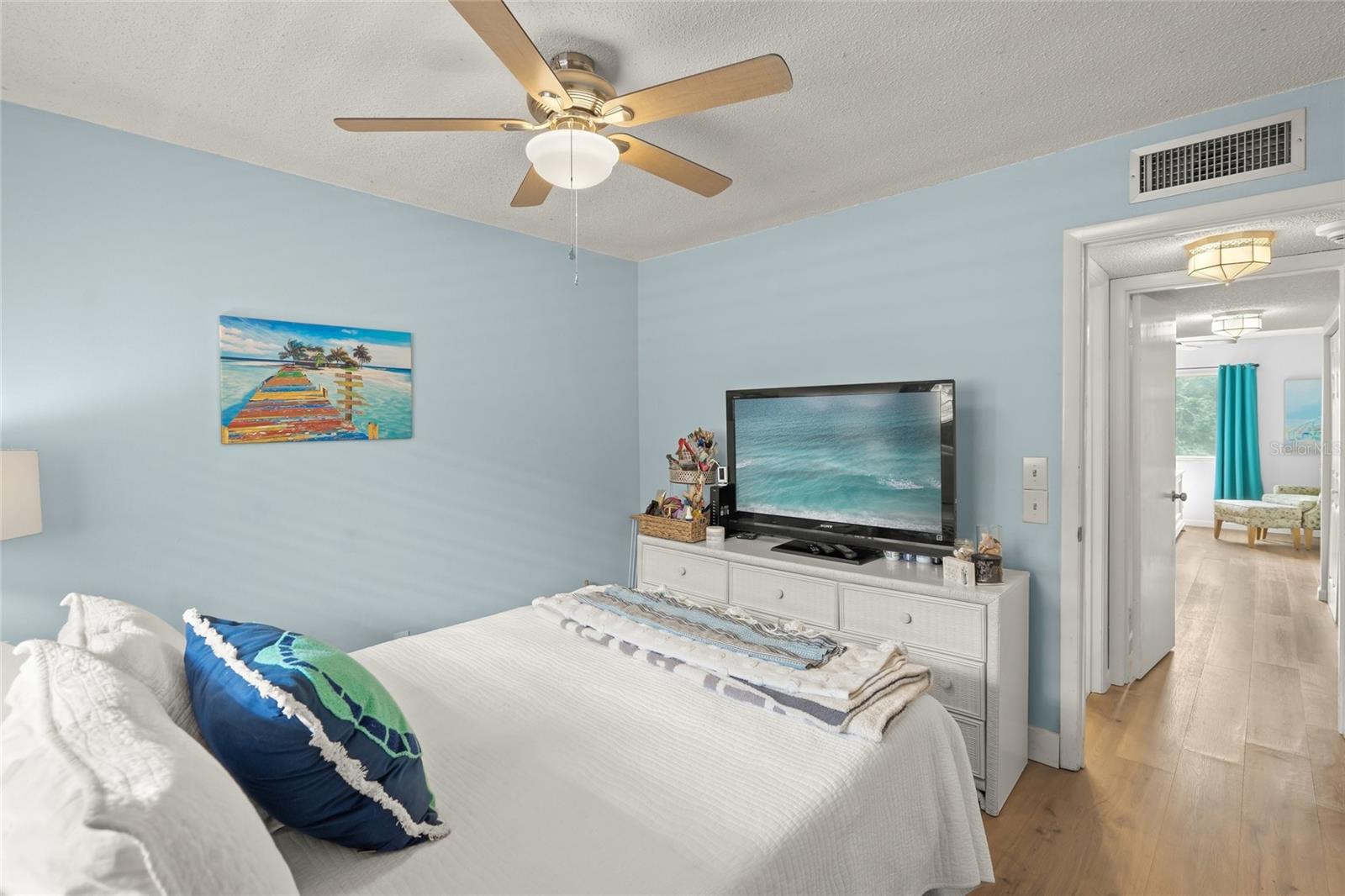 GLEN OAKS GARDEN APTS 2 PH2 - Residential