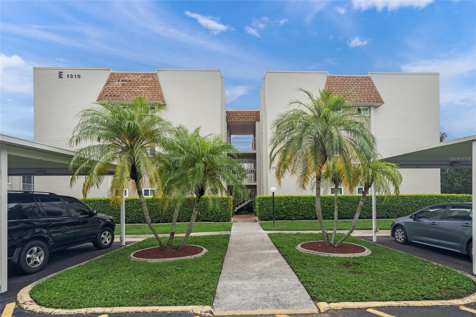 GLEN OAKS GARDEN APTS 2 PH2 - Residential