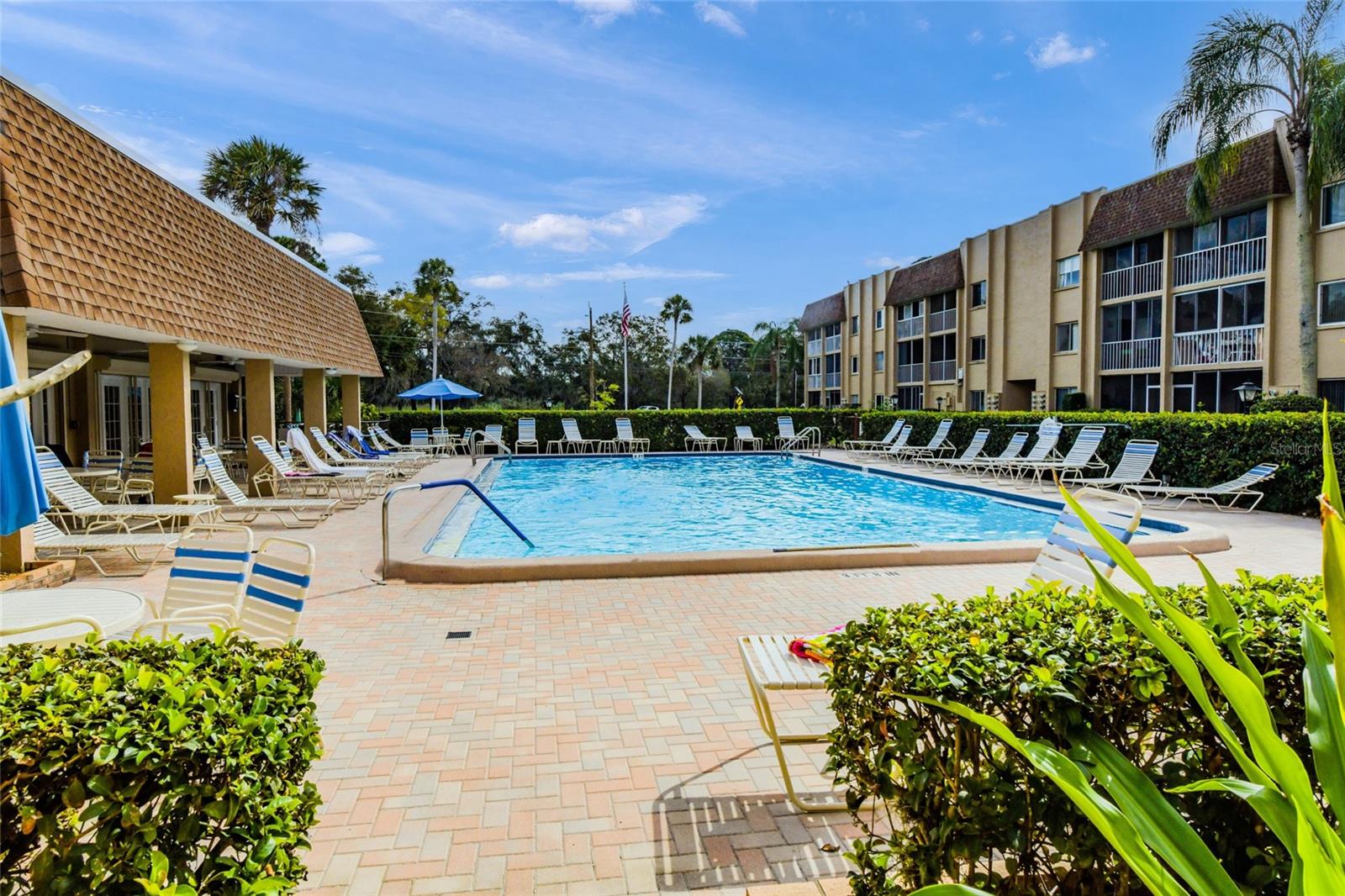 GLEN OAKS GARDEN APTS 2 PH2 - Residential