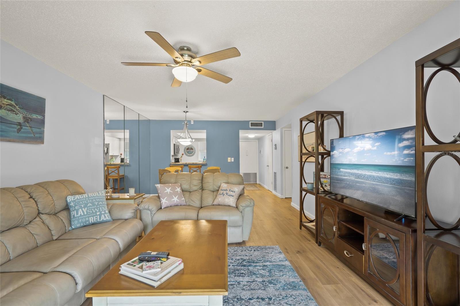 GLEN OAKS GARDEN APTS 2 PH2 - Residential