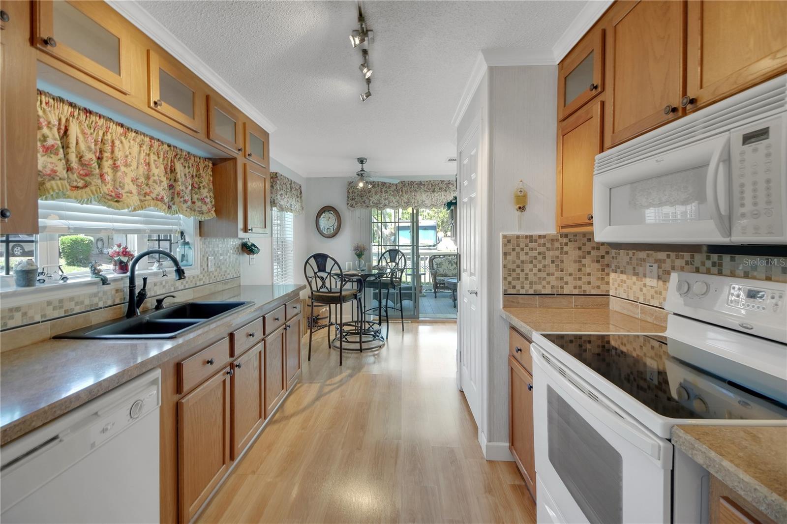 HARBOR OAKS HOMEOWNERS COOPERATIVE SUB - Residential