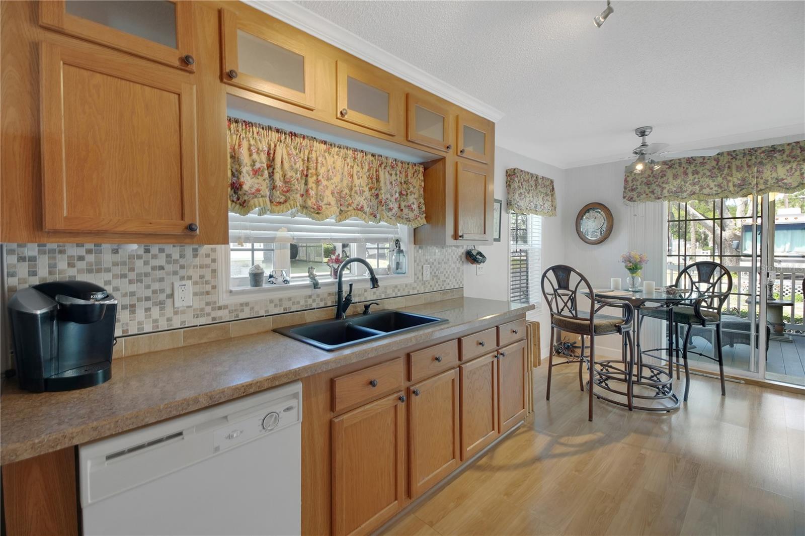 HARBOR OAKS HOMEOWNERS COOPERATIVE SUB - Residential