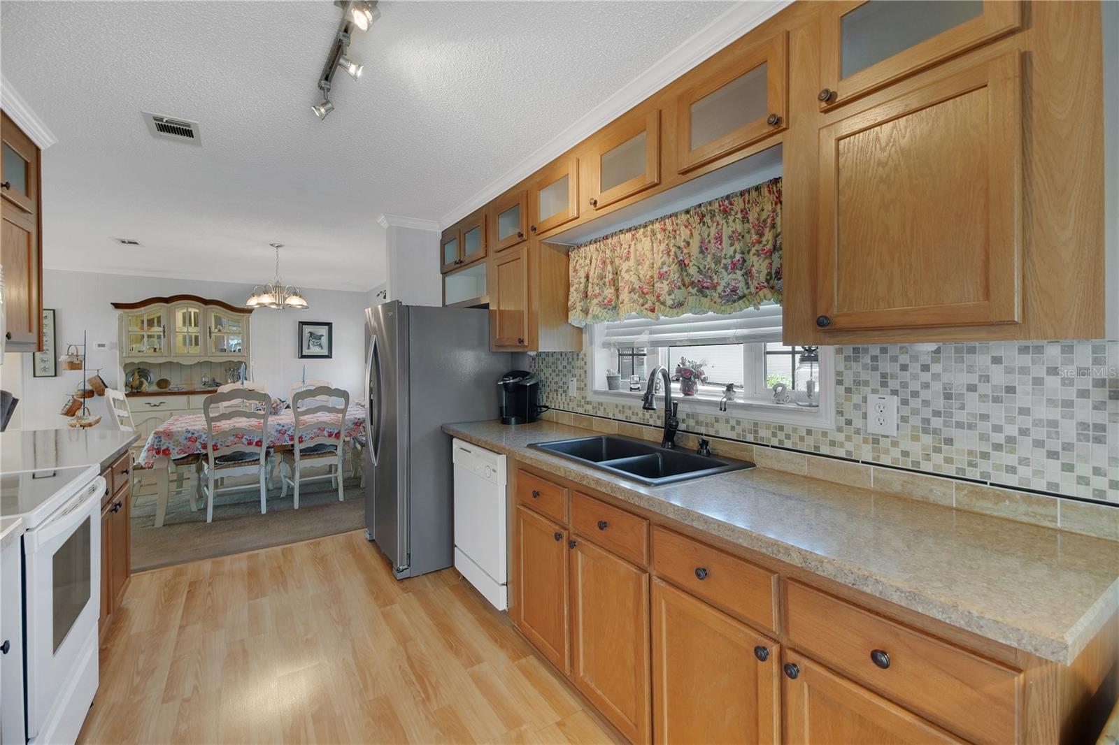 HARBOR OAKS HOMEOWNERS COOPERATIVE SUB - Residential