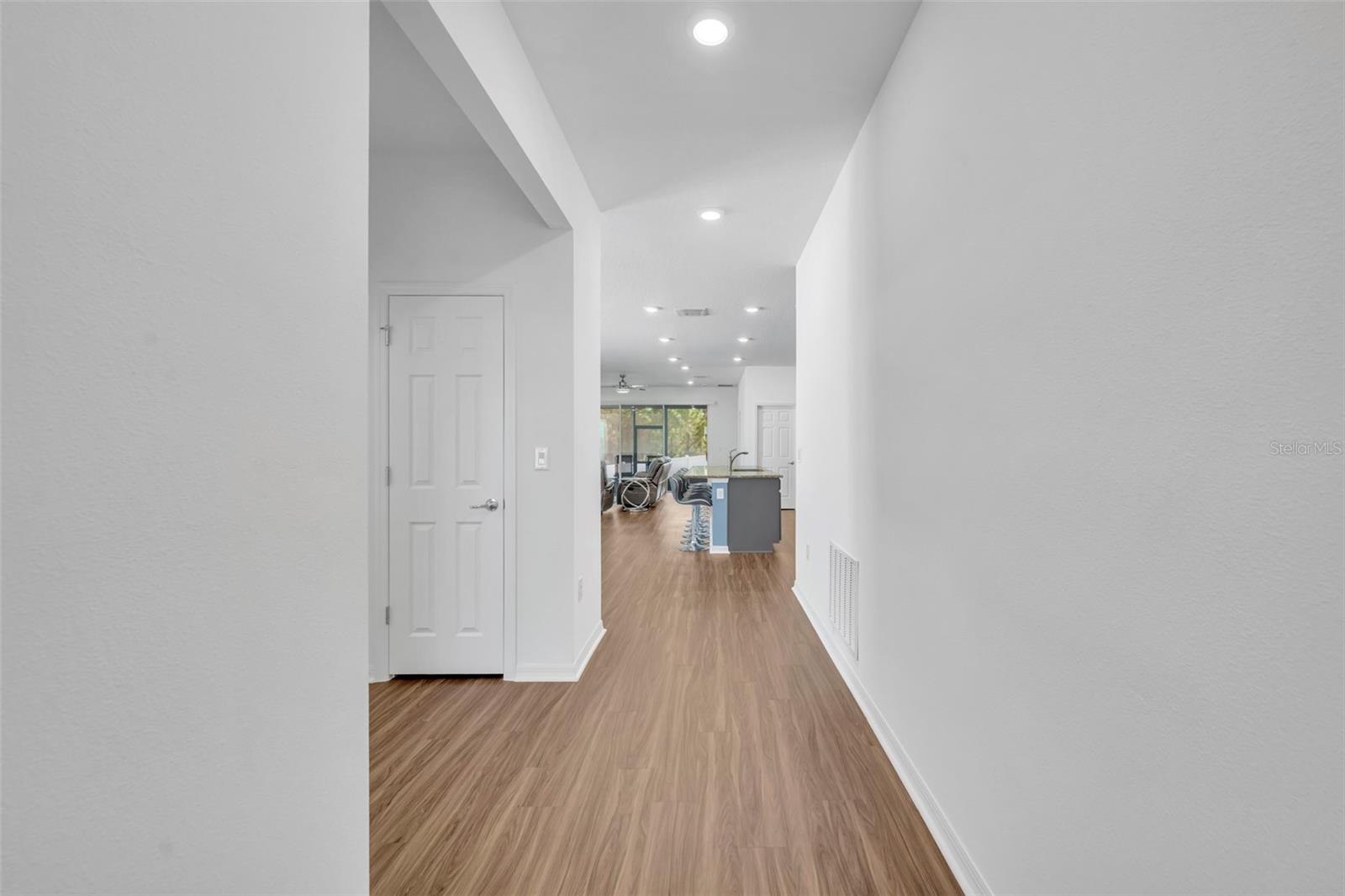 4249 BEARGRASS STREET