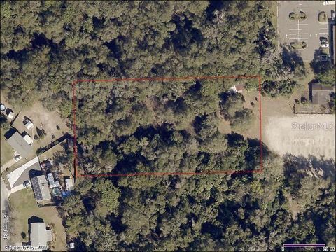 BANYAN STREET ORANGE CITY FL 32763
