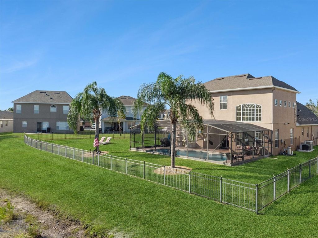 Photo of 2018 Cedar Park Lane, Orlando, FL 32824 (MLS # G5103689)