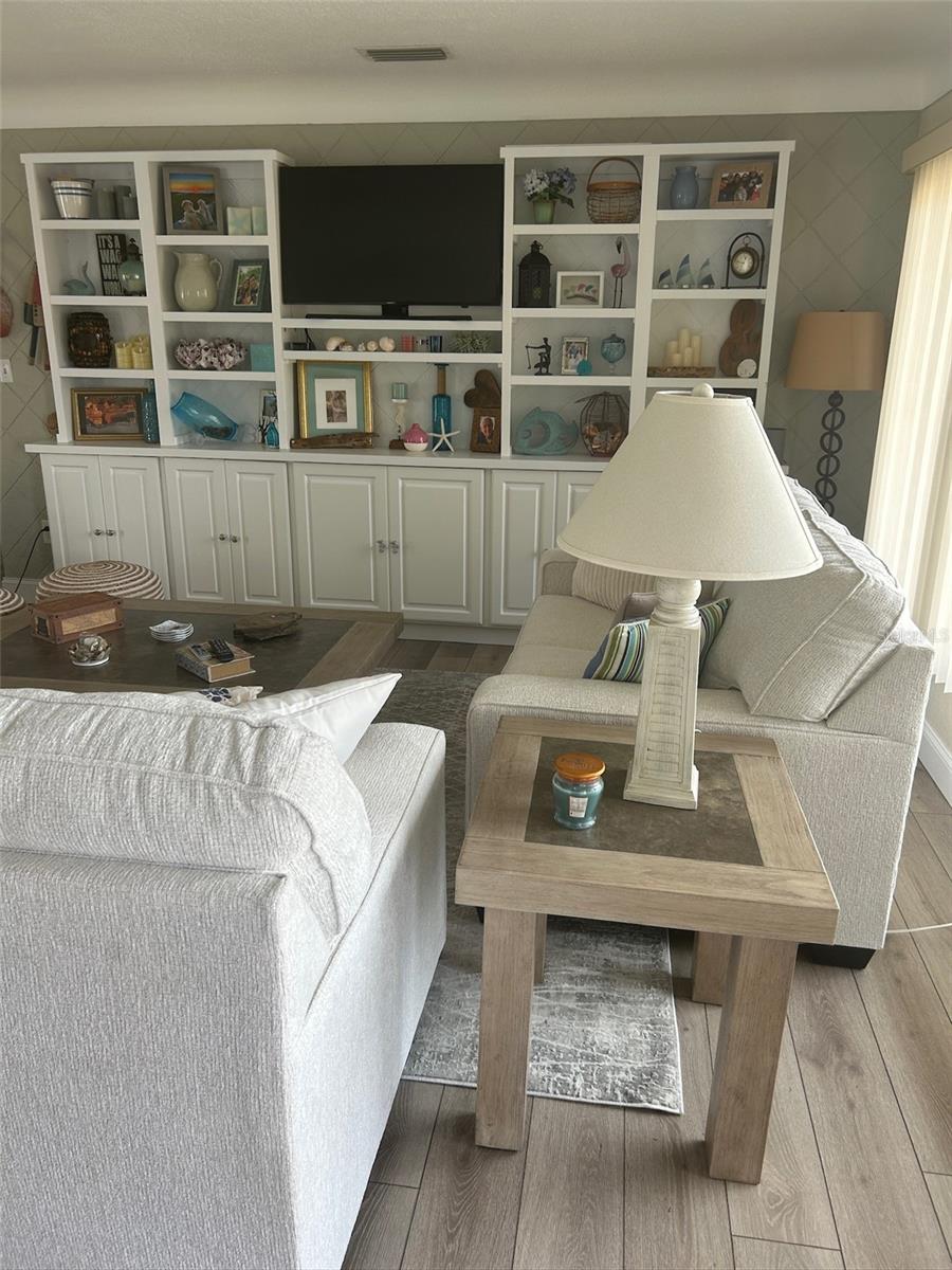 BELLEVUE ESTATES - Residential