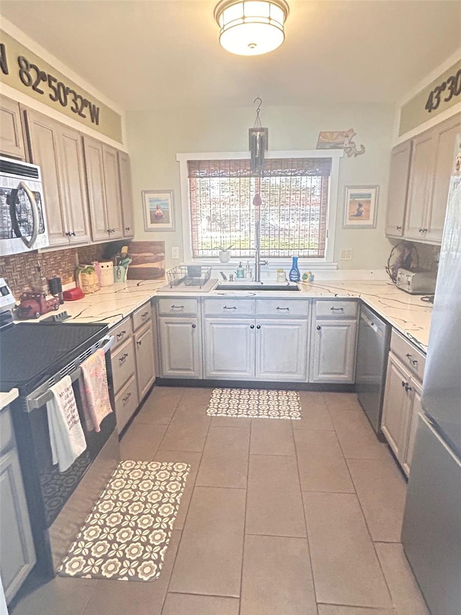 BELLEVUE ESTATES - Residential