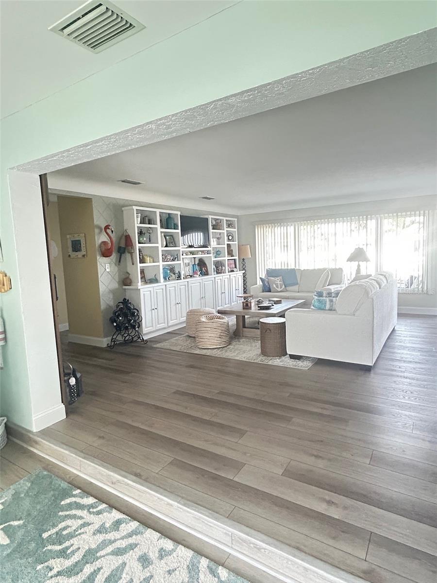 BELLEVUE ESTATES - Residential