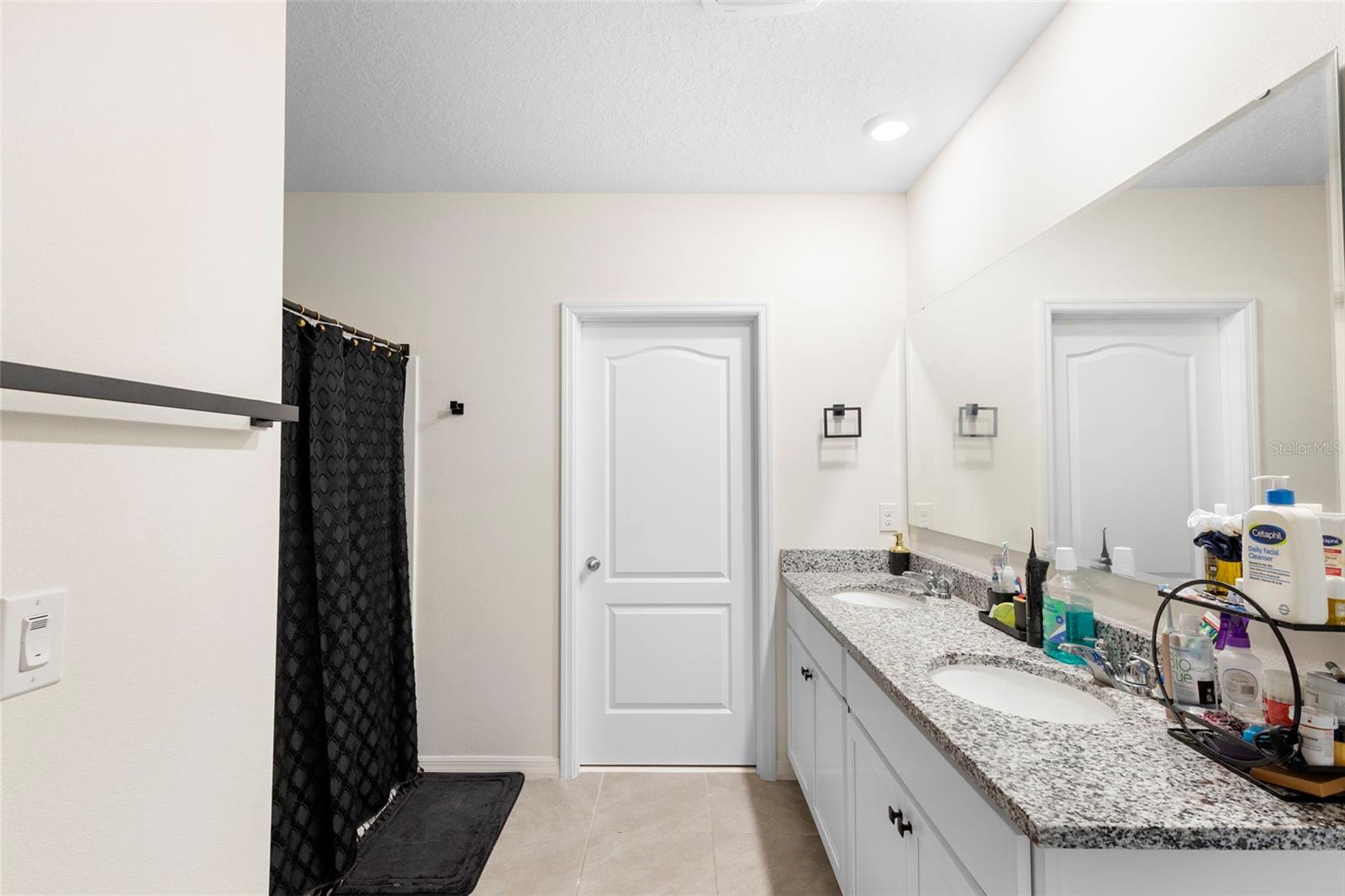 PARC HILL-PH 4 - Residential