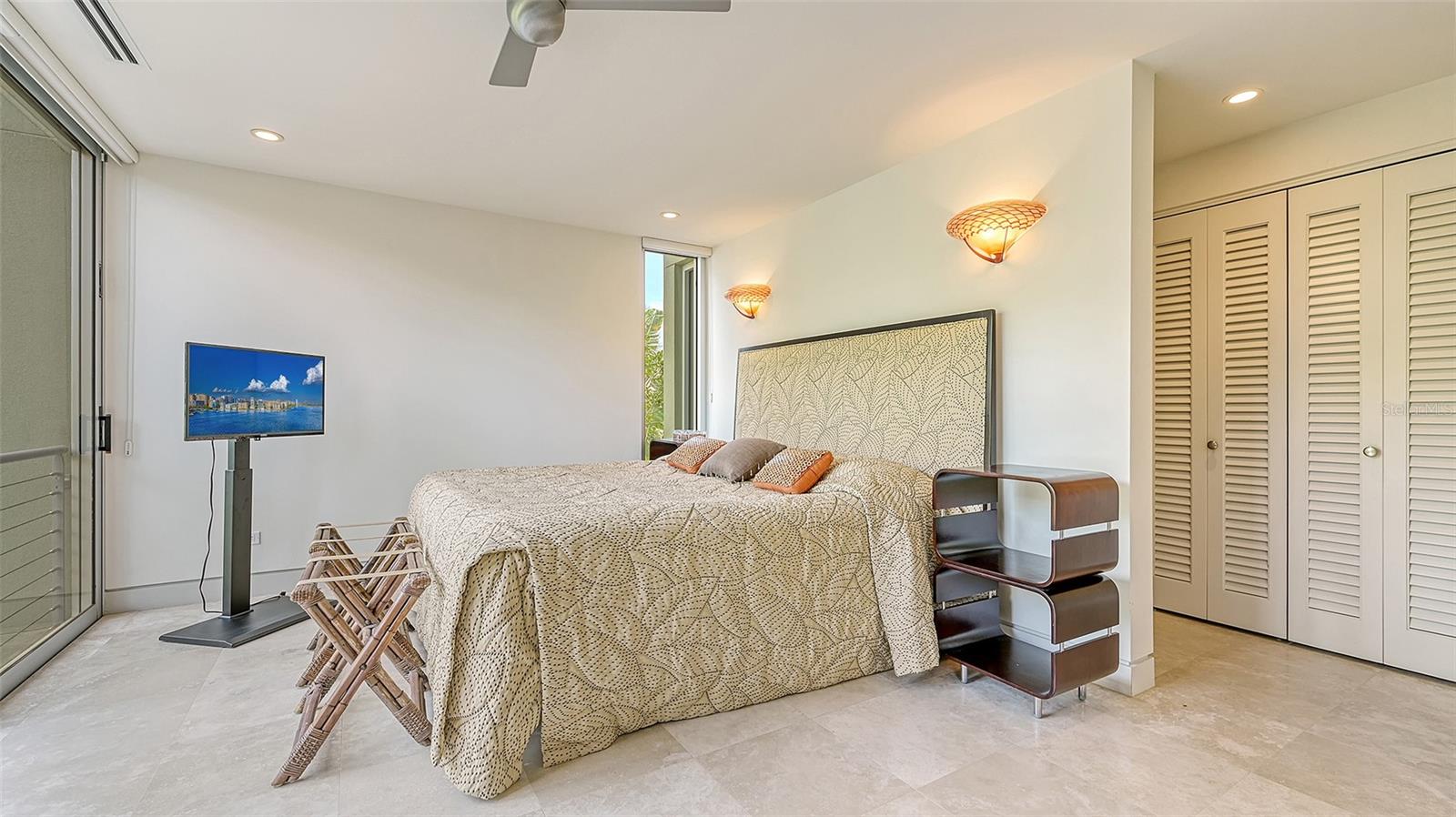 0000 NOT APPLICABLE - Residential