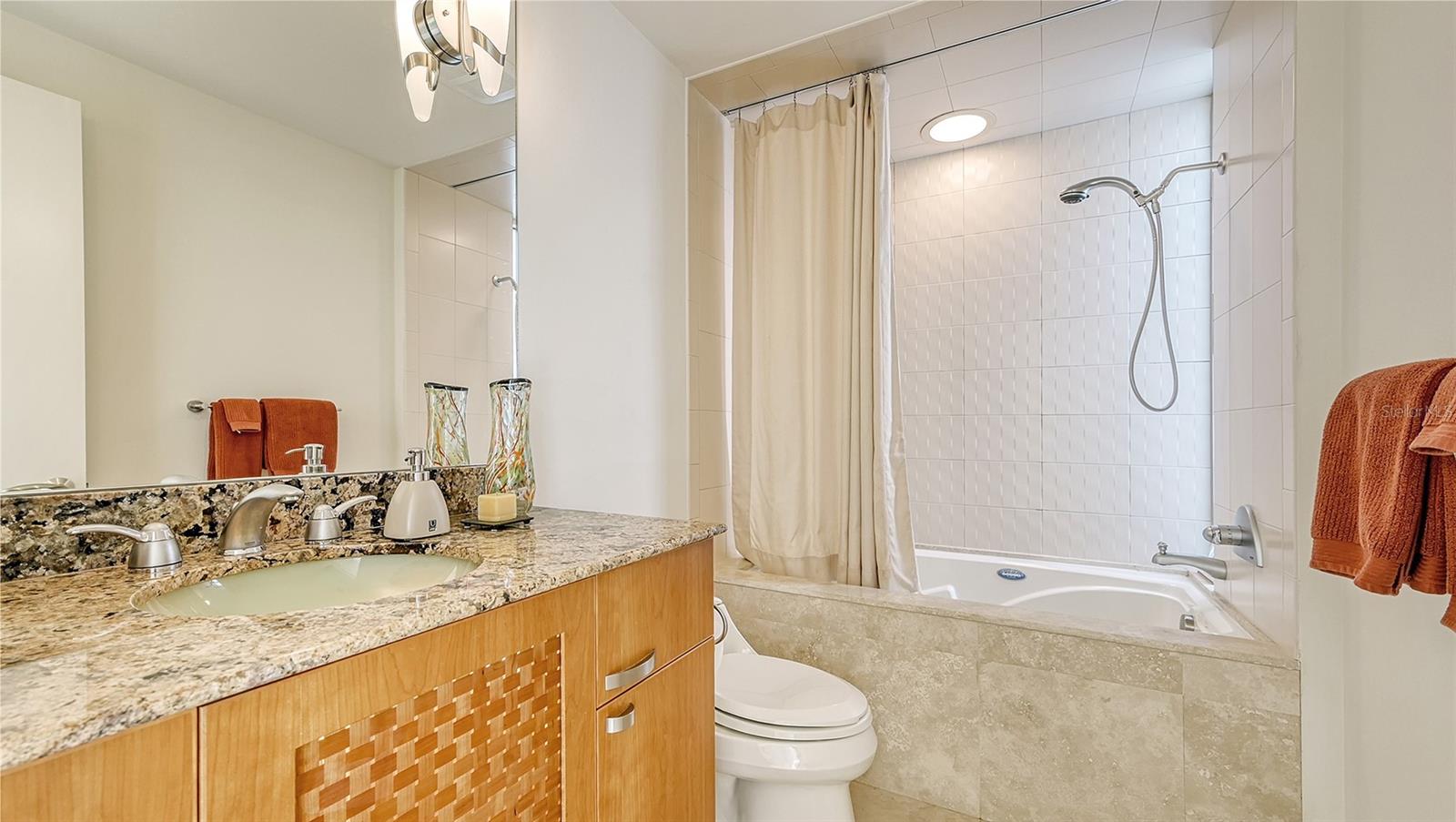 0000 NOT APPLICABLE - Residential