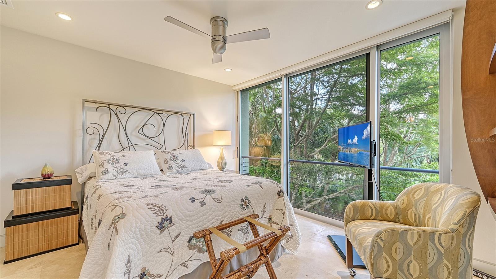 0000 NOT APPLICABLE - Residential