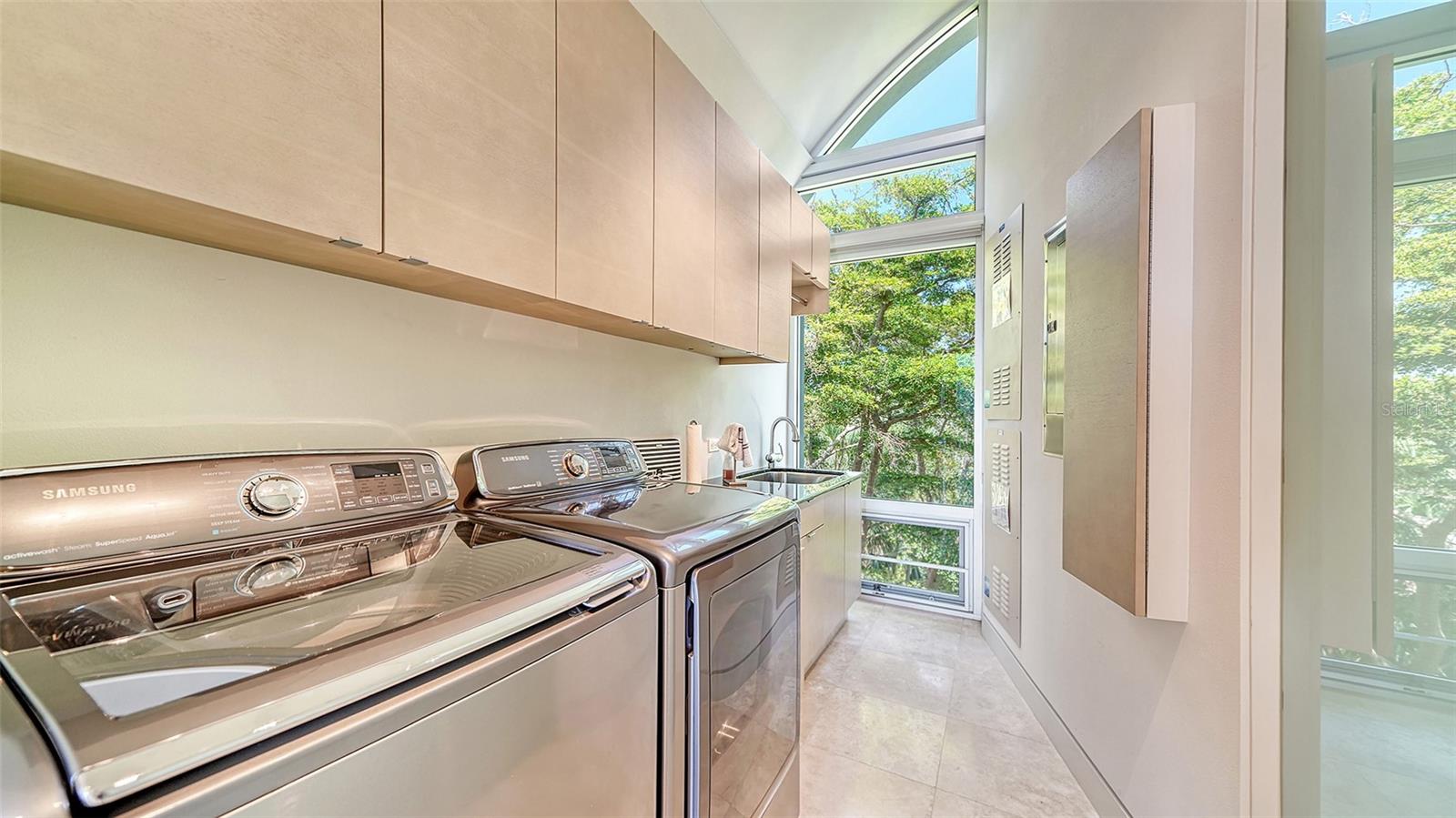 0000 NOT APPLICABLE - Residential