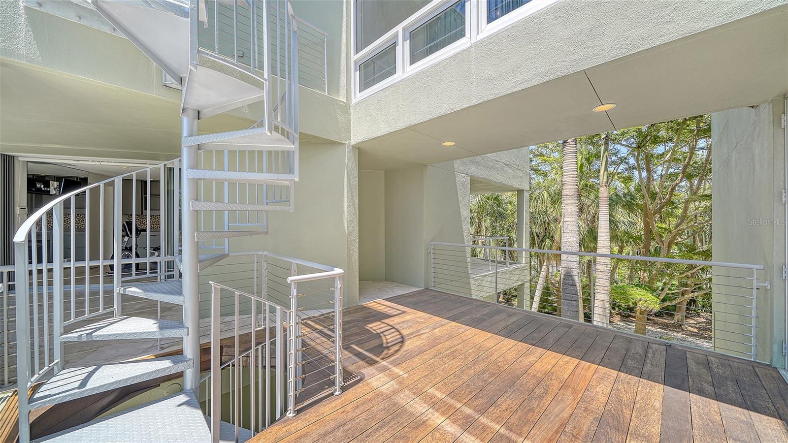 0000 NOT APPLICABLE - Residential