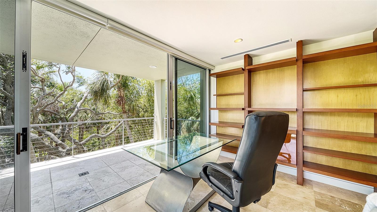 0000 NOT APPLICABLE - Residential