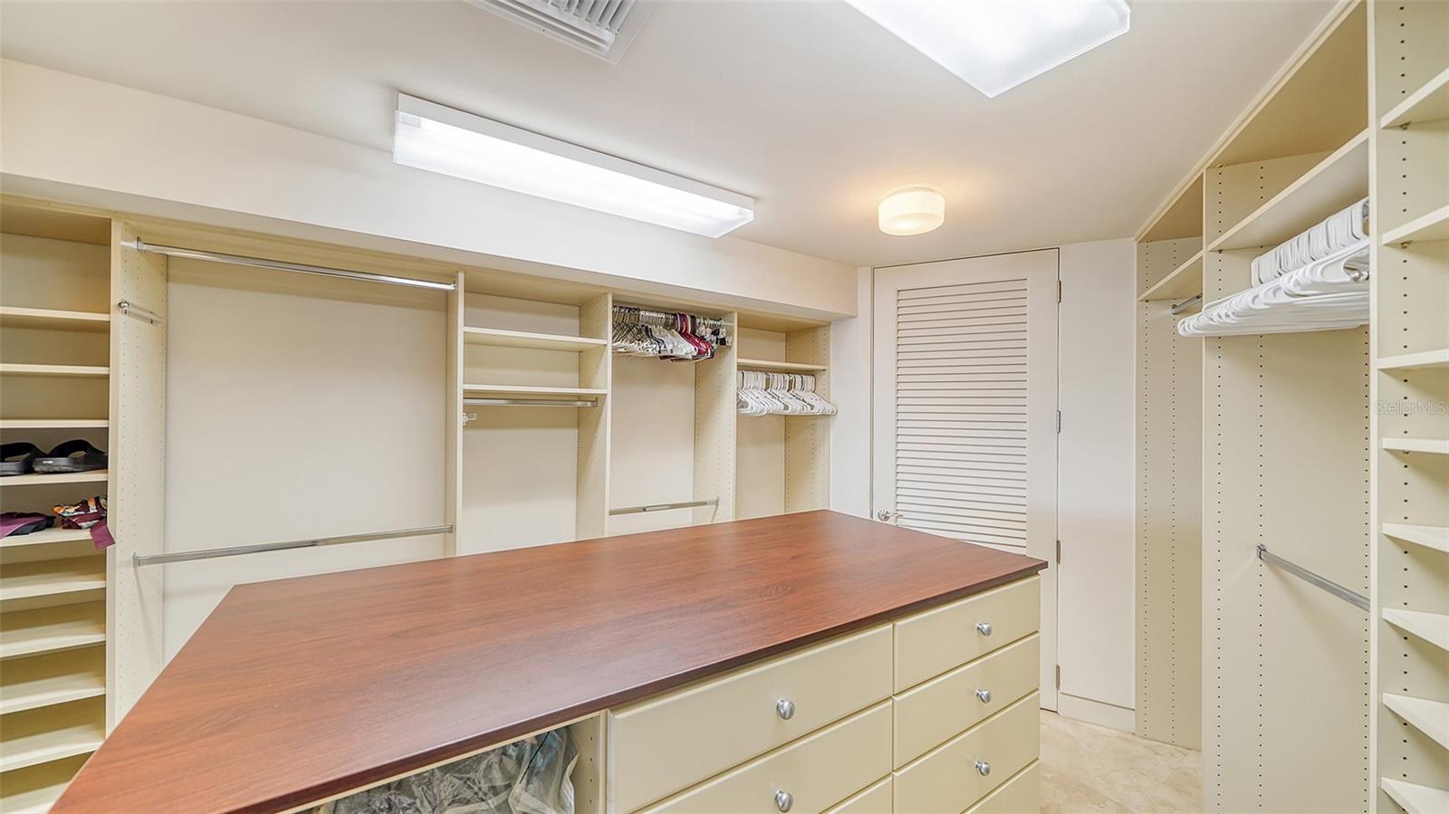 0000 NOT APPLICABLE - Residential