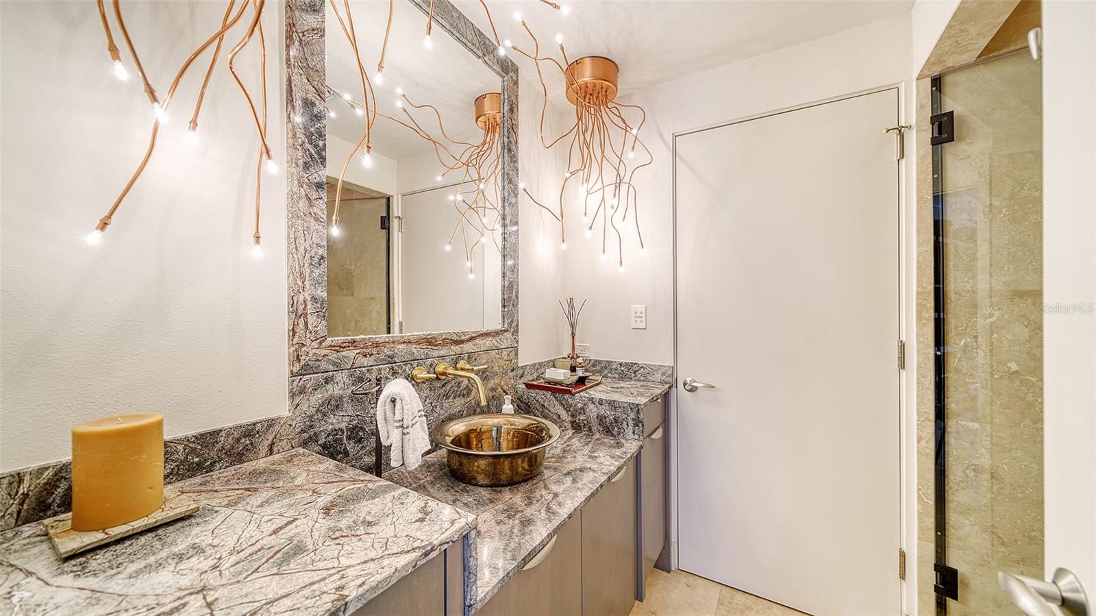 0000 NOT APPLICABLE - Residential