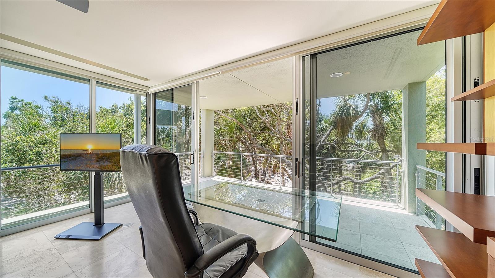 0000 NOT APPLICABLE - Residential