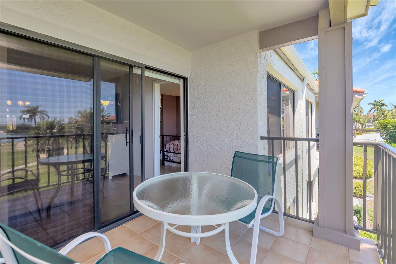 BAHIA DEL MAR II - Residential