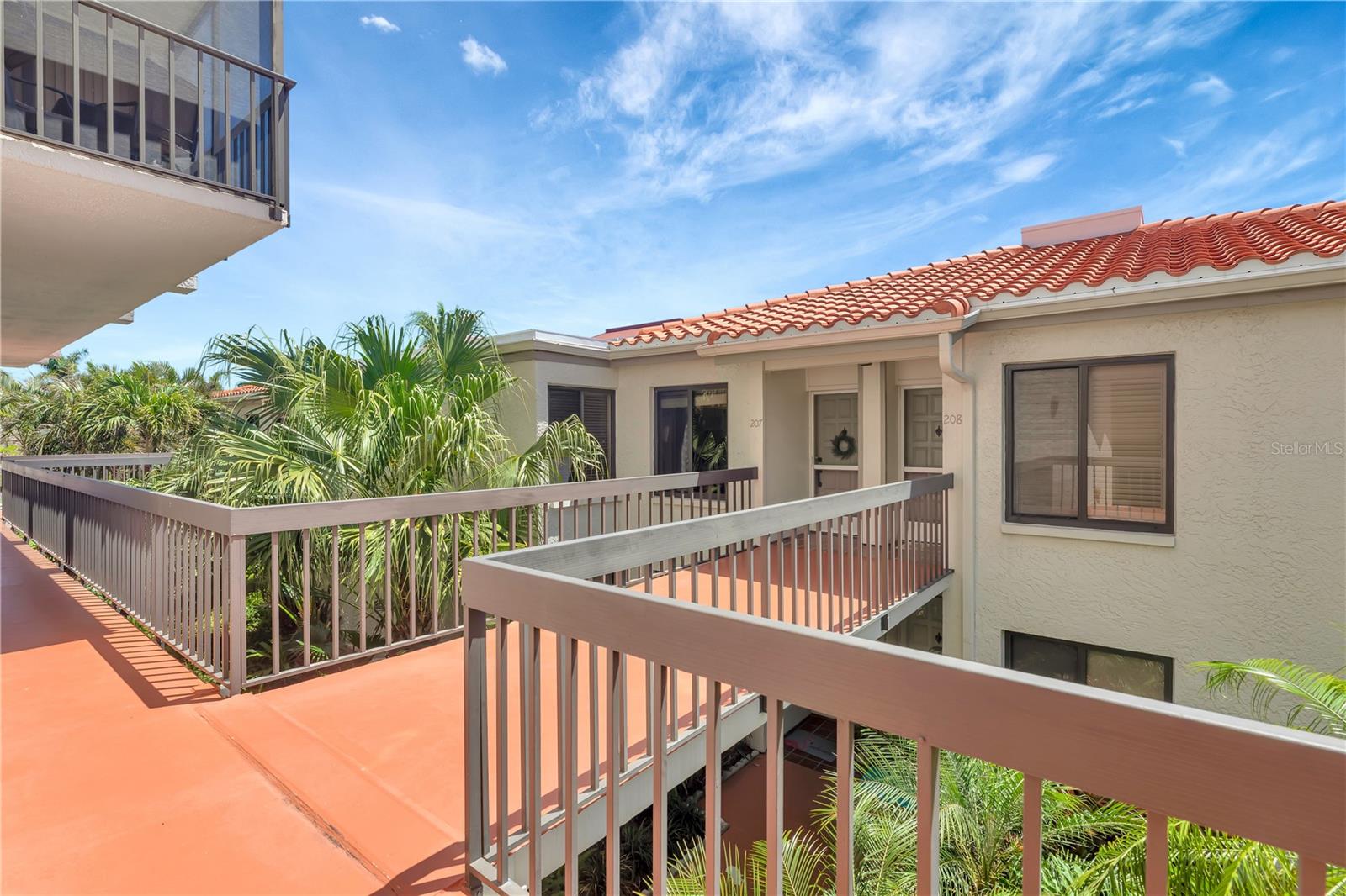 BAHIA DEL MAR II - Residential