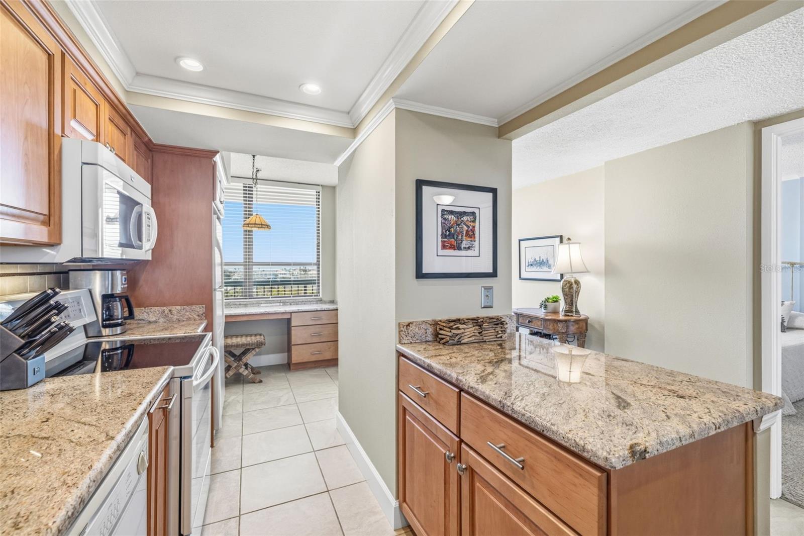 WEATHERLY THE CONDO - Residential