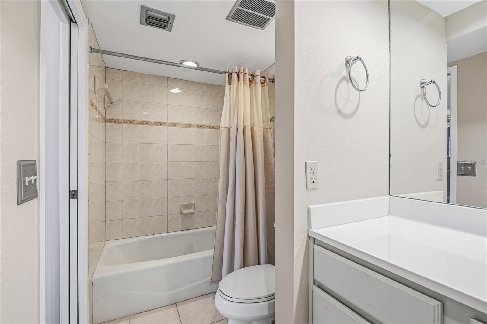 WEATHERLY THE CONDO - Residential