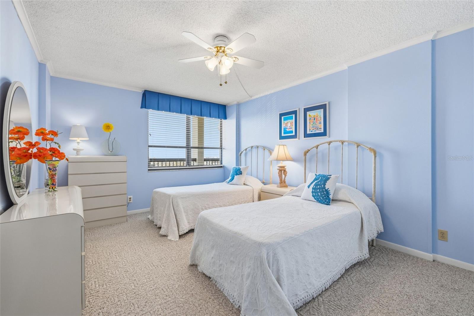 WEATHERLY THE CONDO - Residential