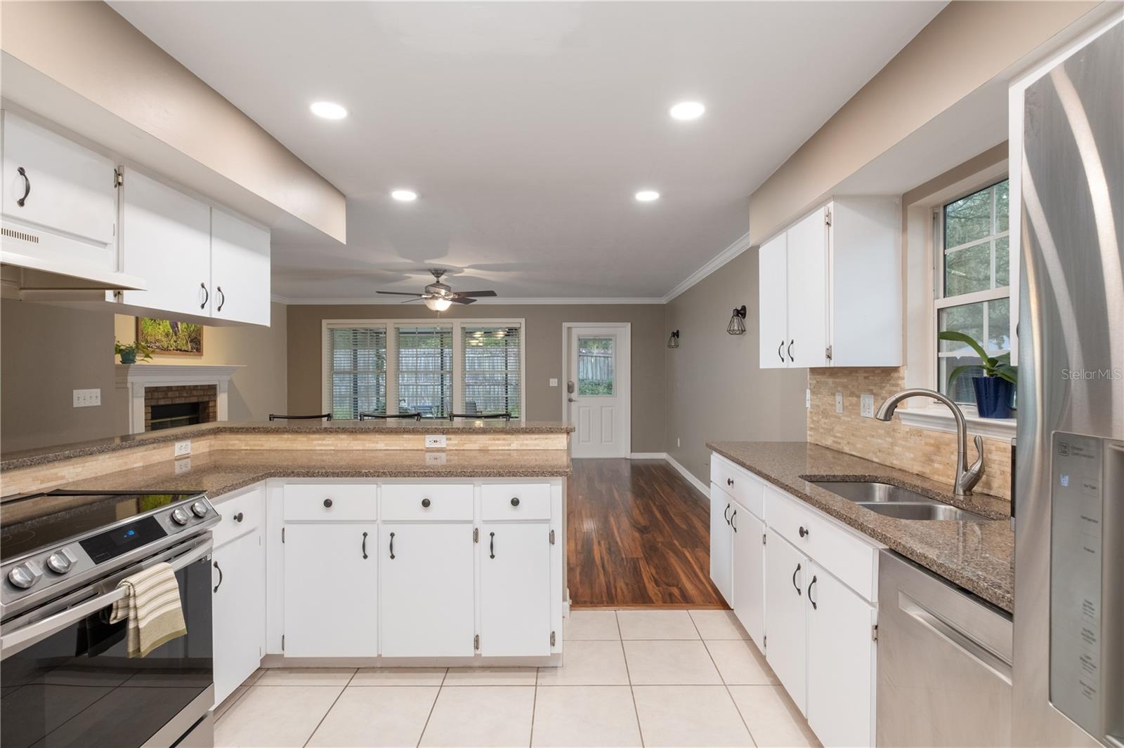 CAMDEN PARK CLUSTER - Residential