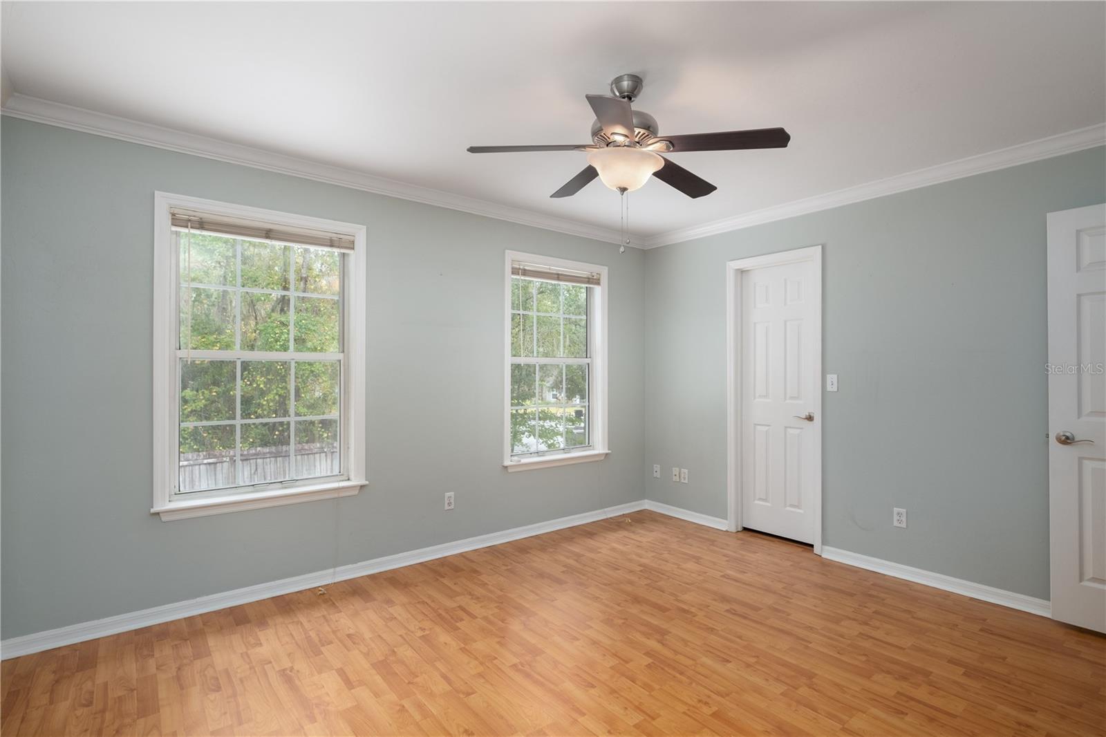 CAMDEN PARK CLUSTER - Residential