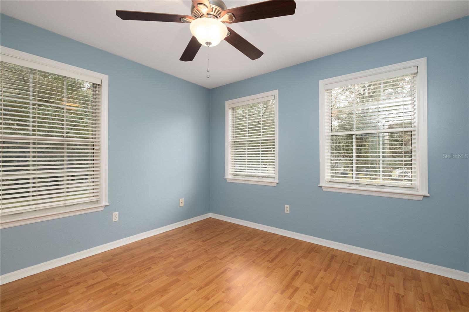 CAMDEN PARK CLUSTER - Residential