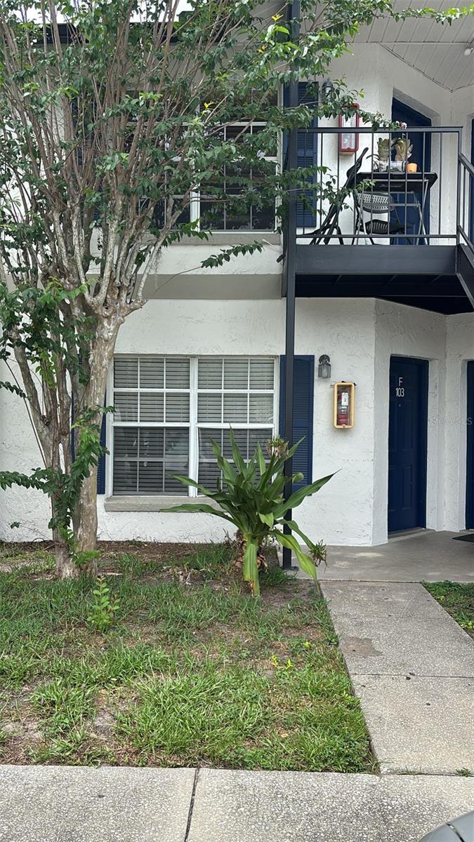 Winter Park, Updated 2/2 Condo! AVAILABLE JUNE 16th! Wow, this location is fantastic for the 2 bedroom, 2 bath, updated condo! This community of Lancelot at Winter Park, which is off of N. Goldenrod, has easy access to University Blvd. From University Blvd you can go into Seminole County or further into Orange County very easily! Your commute to downtown Orlando, UCF, Valencia, Full Sail, Rollins College is only a few minutes!! Easy Access to The 417/408.
The condo is a 1st floor unit that has good space. From the moment you enter the living room/dining room combination, the space feels very cozy and at home. The entire condo has tile, granite kitchen counters, stainless steel appliances, washer/dryer, and granite bathroom vanities. Your shopping, dining and entertainment needs are all around you. For fun...the beaches, theme parks and Orlando International Airport!
EQUAL HOUSING OPPORTUNITY